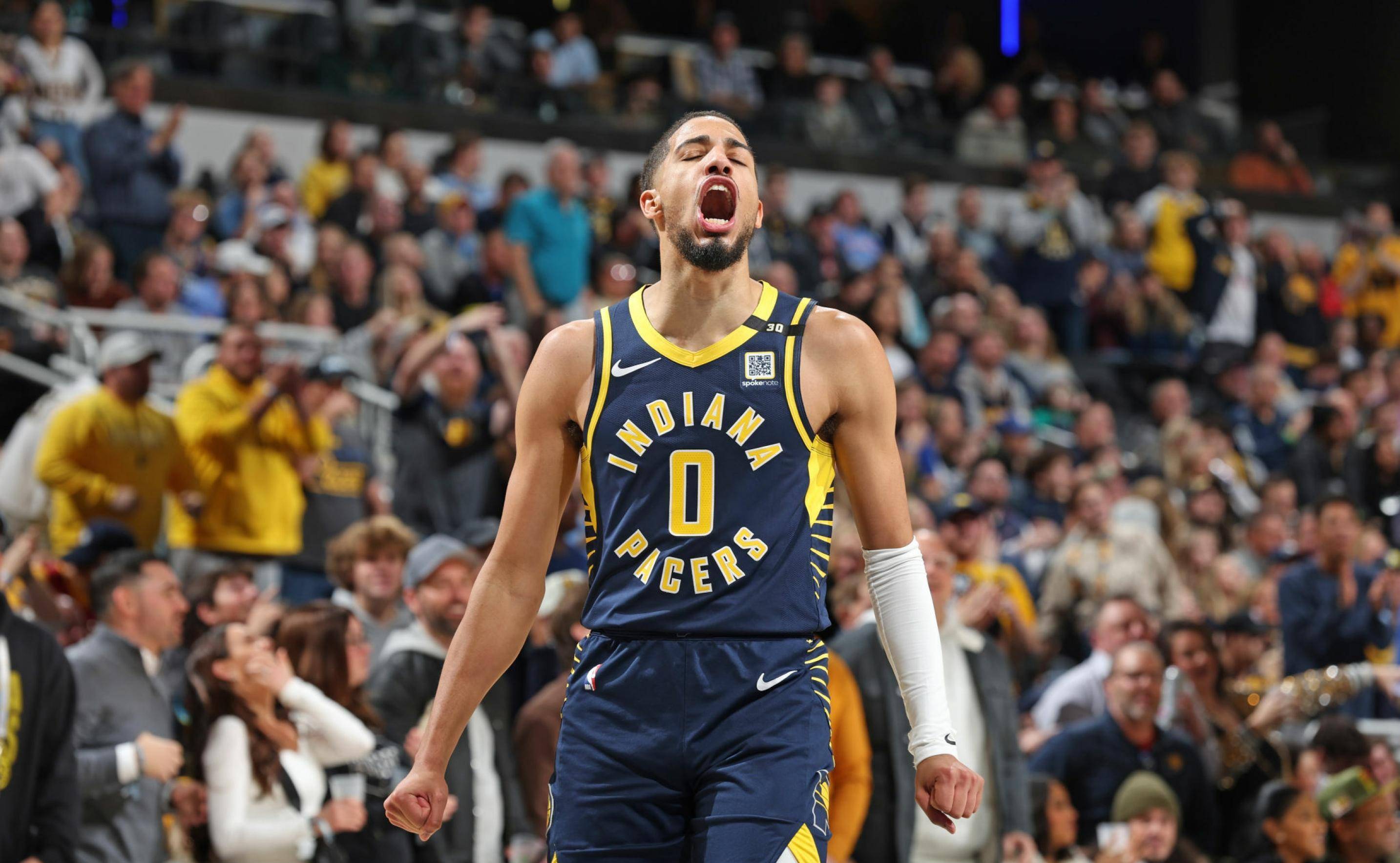 AC Milan Sports雄鹿队防守崩盘，惨遭对手狂轰猛炸，的是首页因此帮助.的简单介绍