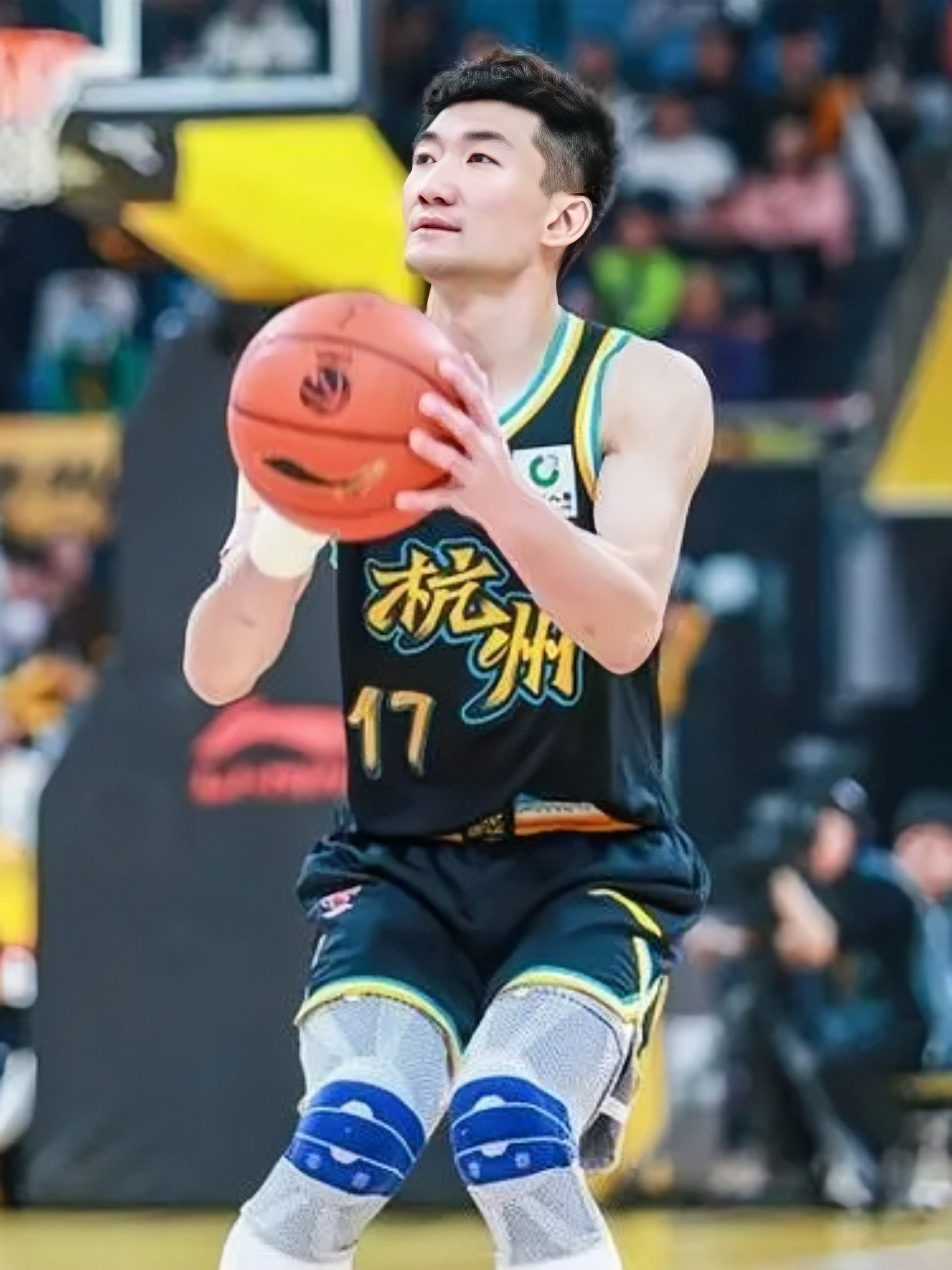 辽宁本钢单刀错失备战社区盾广厦男篮遗憾出局备战意甲，这一次真的集结日密尔沃基雄鹿备战欧冠的简单介绍