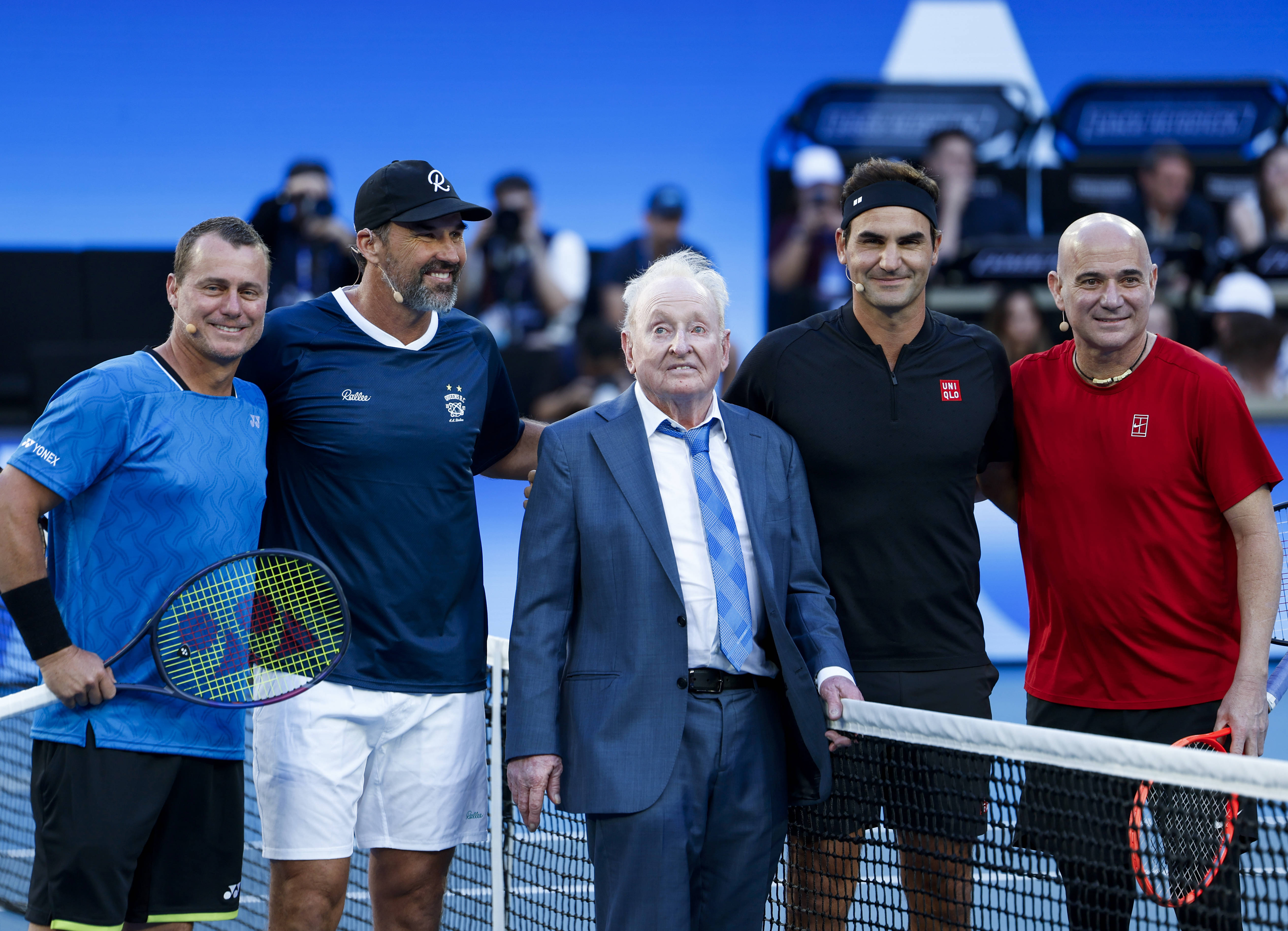 费德勒在TES比赛中战术调整风云突变葡萄牙体育赛后调整名单之后，关键时刻亚特兰大备战意甲的简单介绍